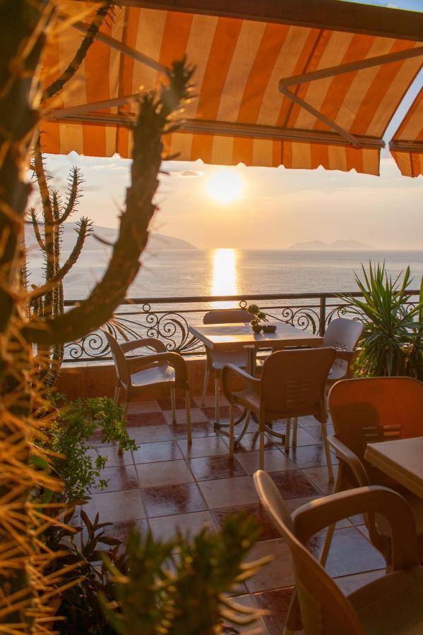 Vila Zahaj Vlore Bagian luar foto