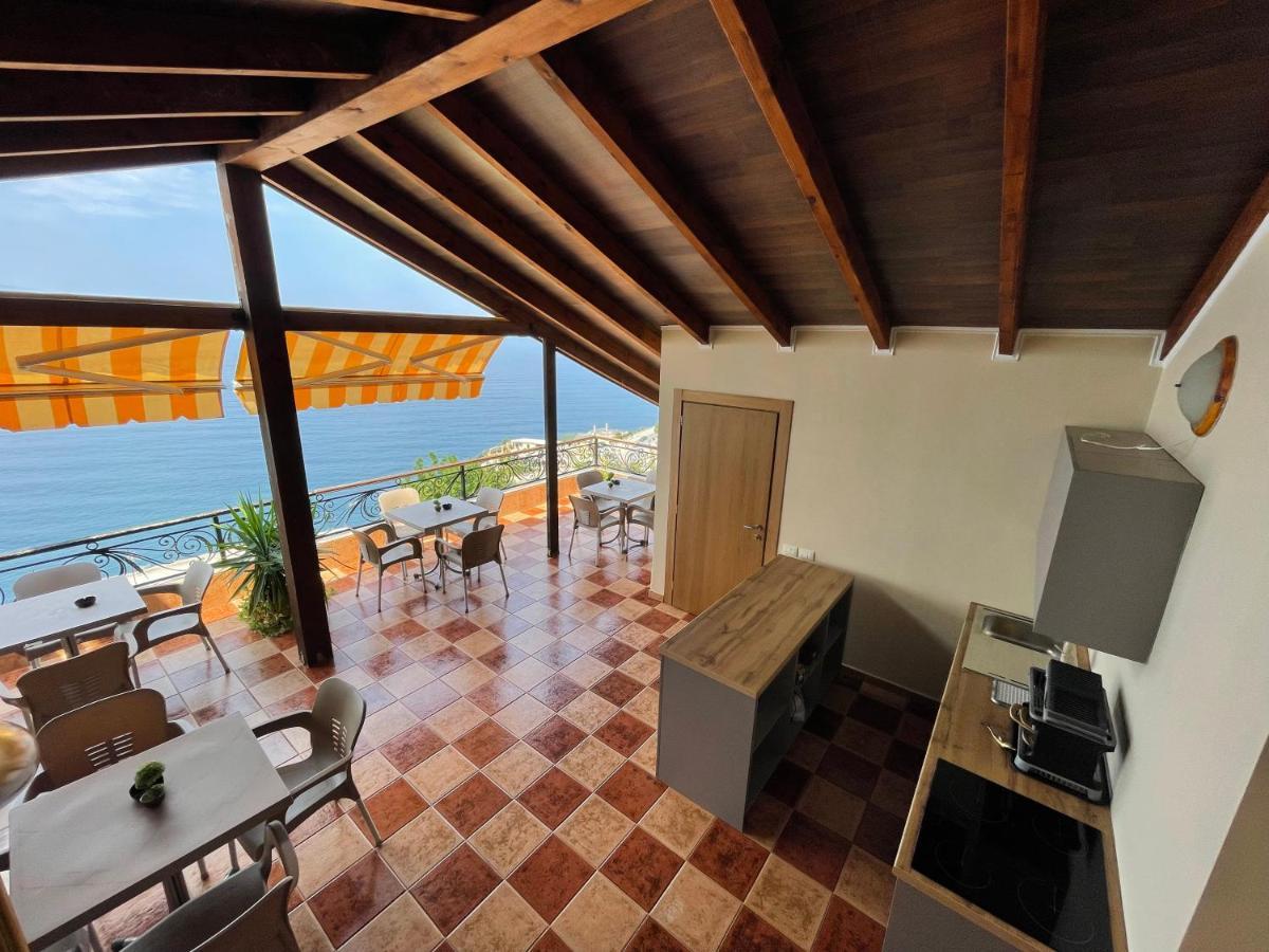 Vila Zahaj Vlore Bagian luar foto