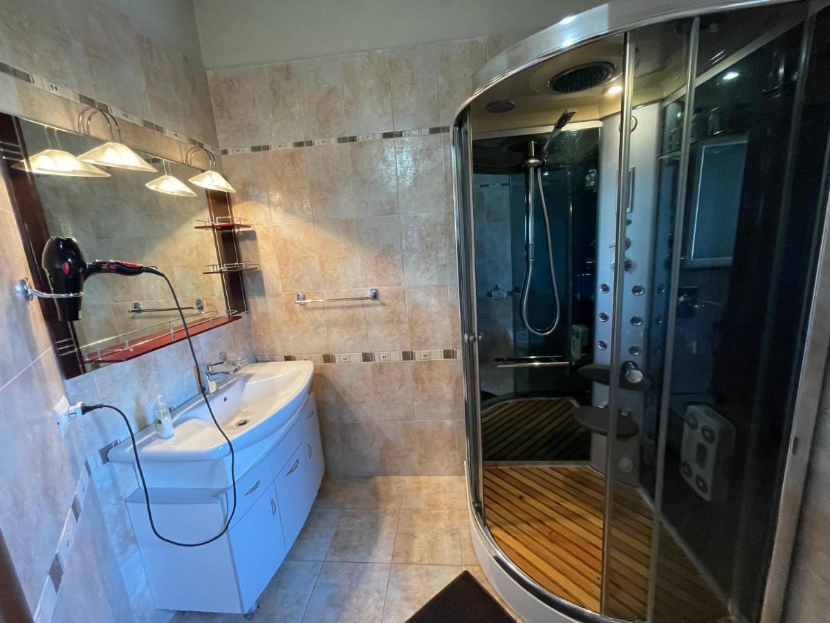 Vila Zahaj Vlore Bagian luar foto