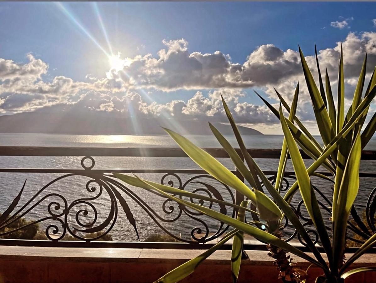 Vila Zahaj Vlore Bagian luar foto